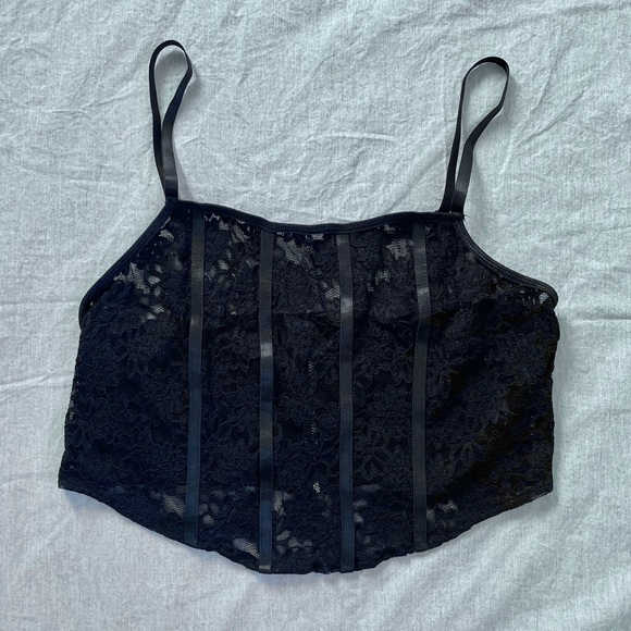 SHEIN Tops - NWT Shein Sheer Lace Crop Top - M/L